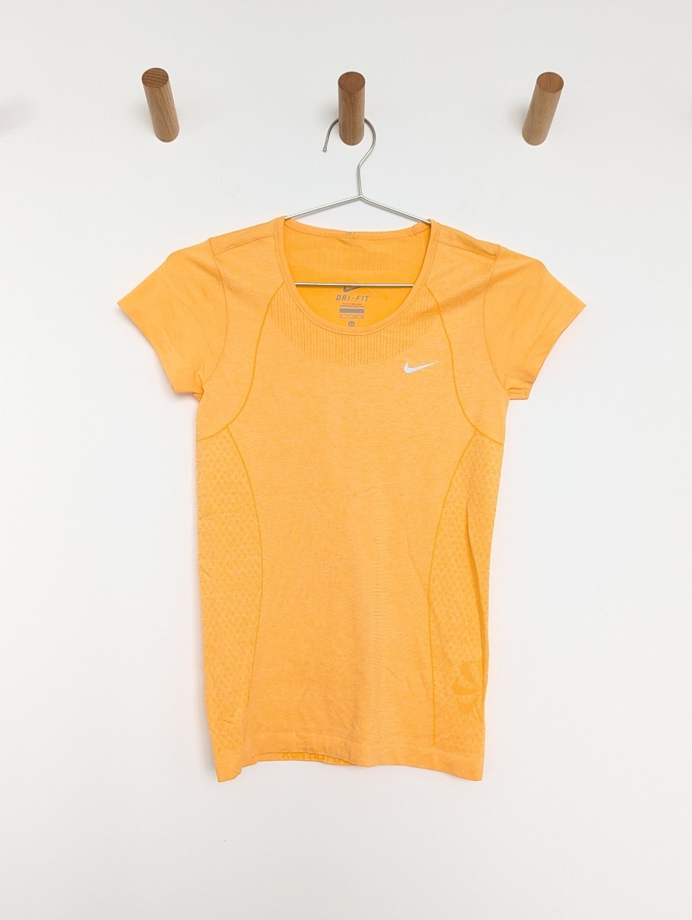 Nike Dri-Fit Short-Sleeve Running Top – Orange, Women's XS